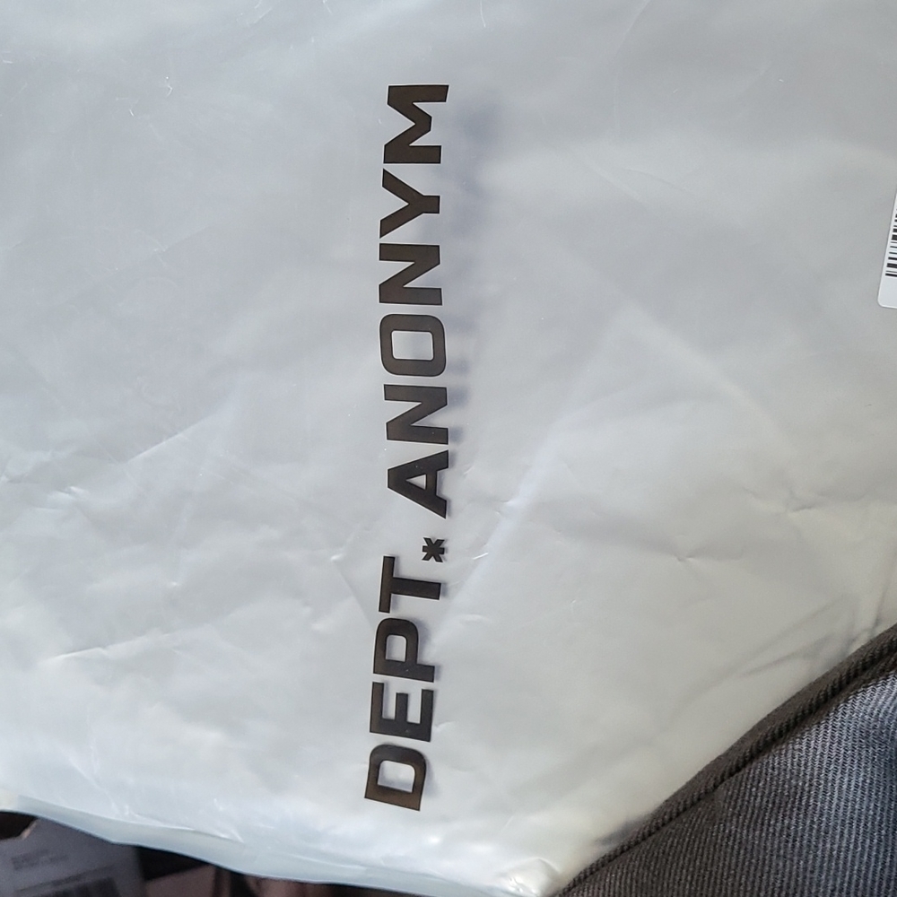 Dept anonym